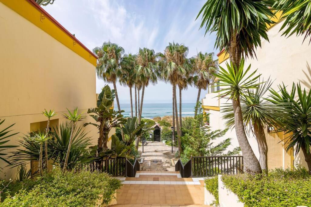Oleholidays 535 Romana Playa Con Vistas Al Mar Marbella Ngoại thất bức ảnh