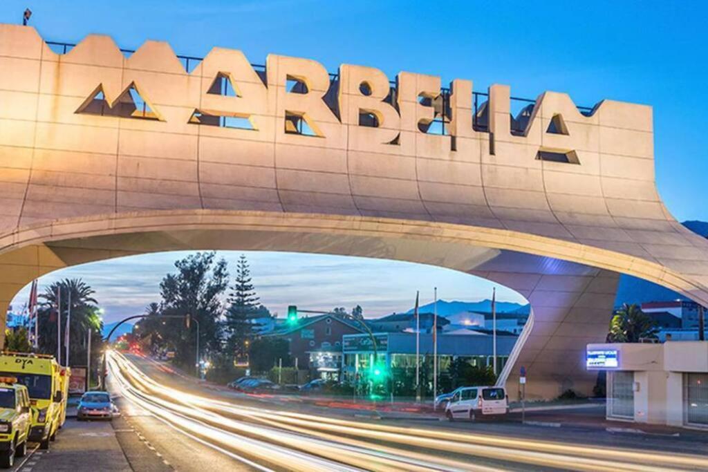 Oleholidays 535 Romana Playa Con Vistas Al Mar Marbella Ngoại thất bức ảnh